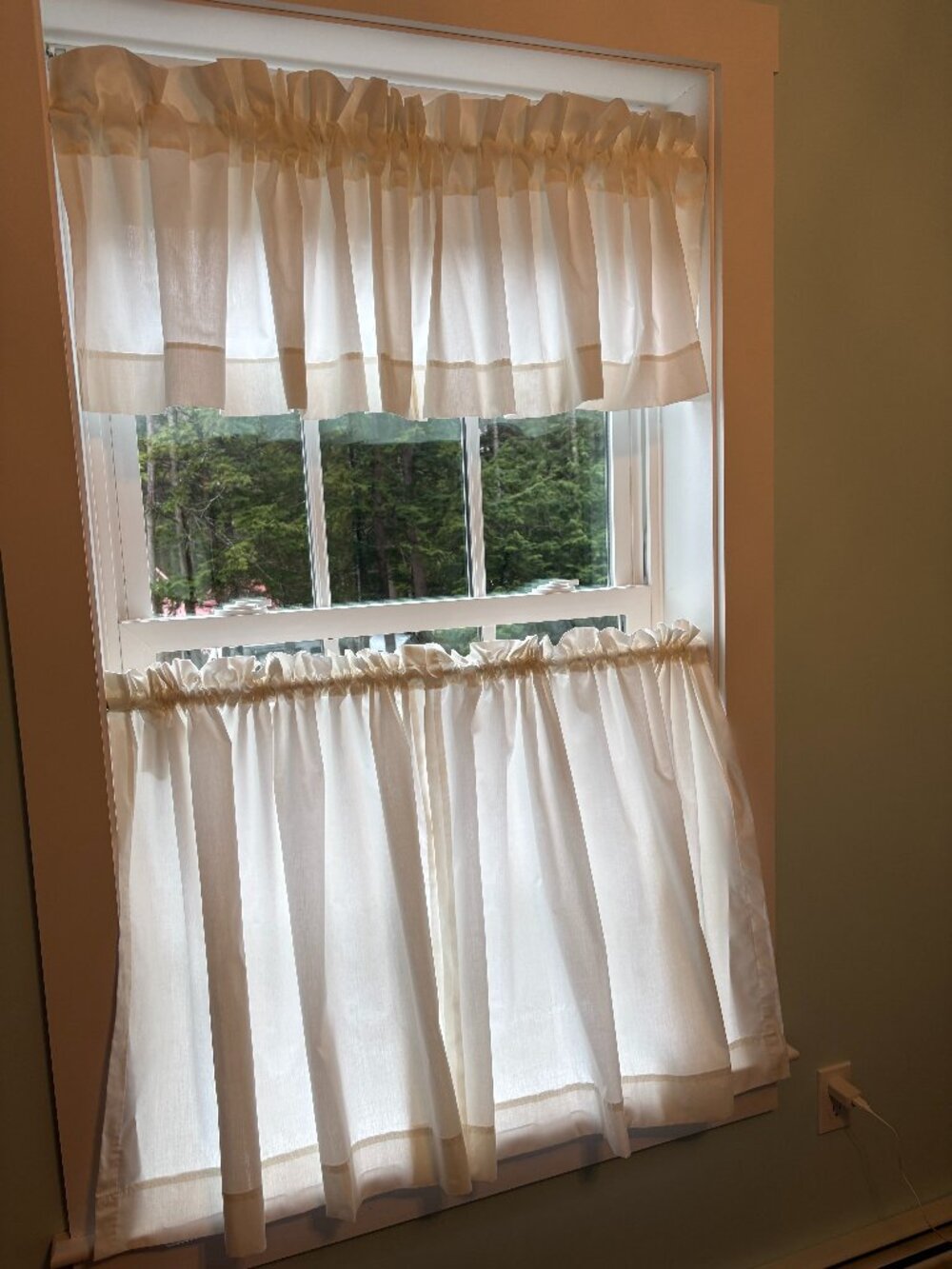 EUC Vermont Country Store Jane's Plain and Simple Rod Pocket Tiers & Valance